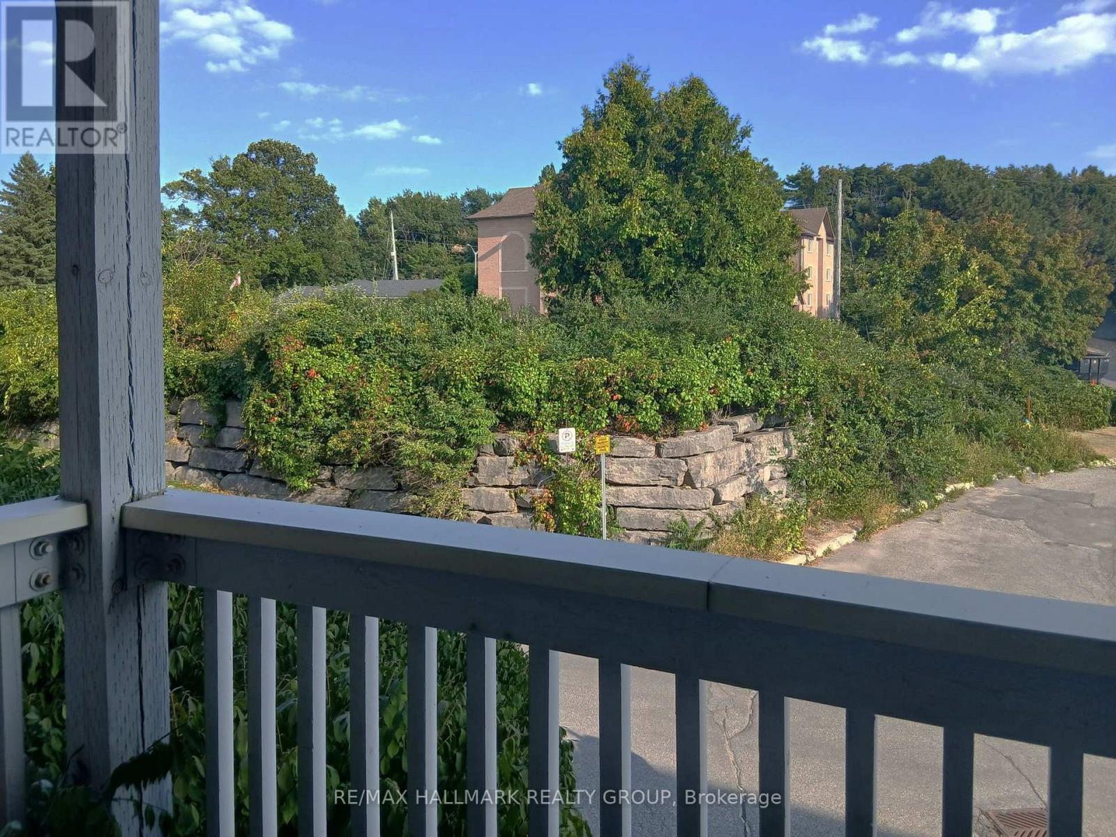 203 - 345 Centrum Boulevard, Ottawa, Ontario  K1E 3W9 - Photo 15 - X12575306