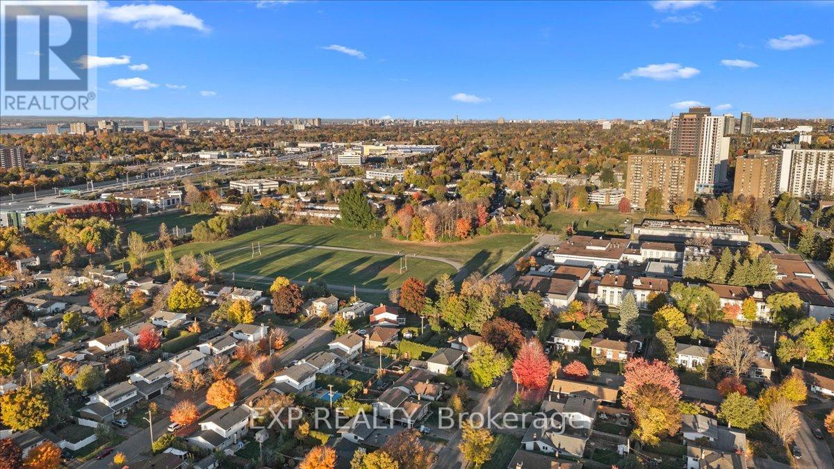 2670 Stone Crescent N, Ottawa, Ontario  K2H 6Z1 - Photo 8 - X12575308