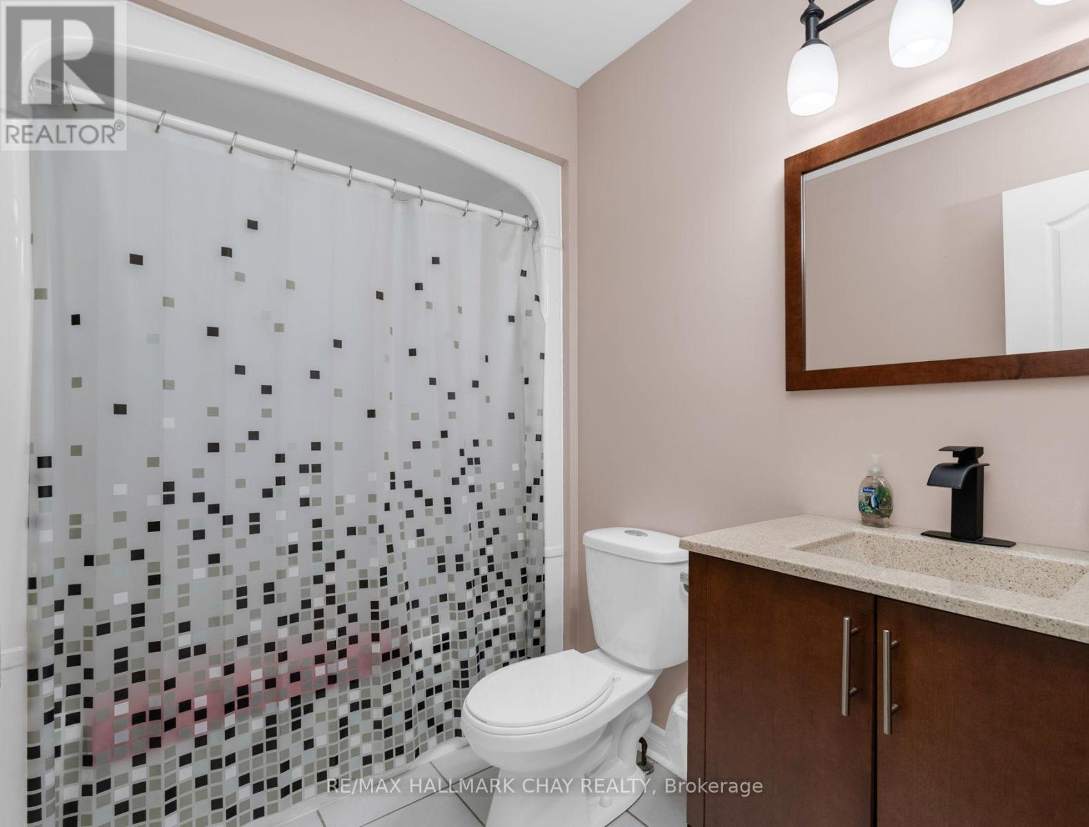 38 Rose Valley Way, Wasaga Beach, Ontario  L9Z 3C5 - Photo 18 - S12575042