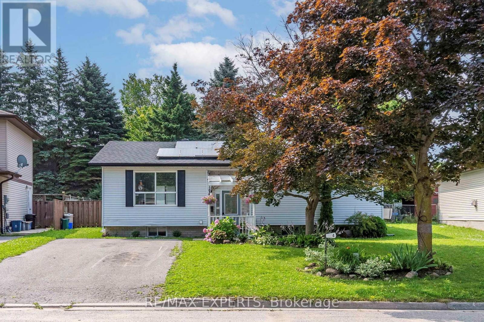 BSMT - 4 FROST TRAIL, Barrie, Ontario