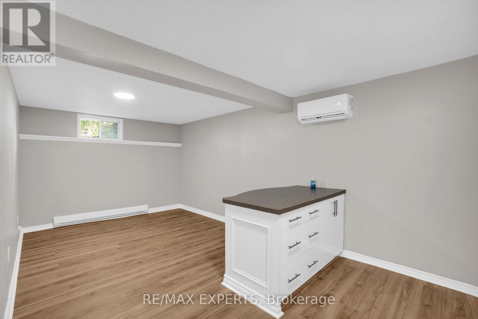 Bsmt - 4 Frost Trail, Barrie, Ontario  L4N 5V8 - Photo 2 - S12575080