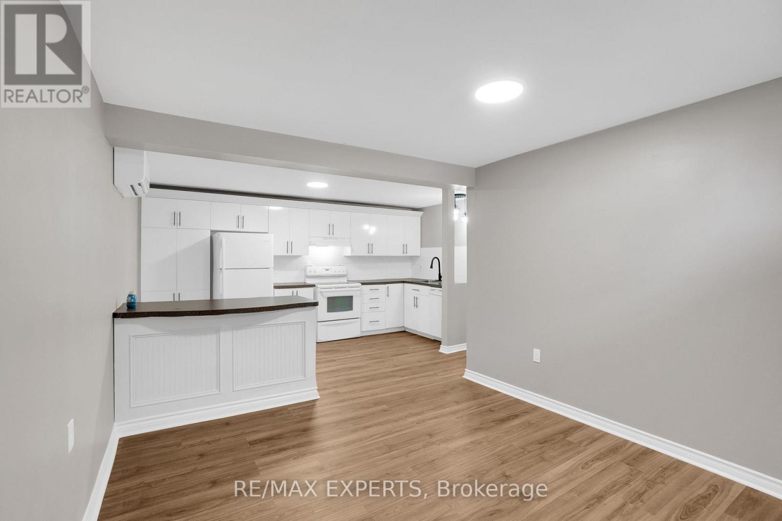 Bsmt - 4 Frost Trail, Barrie, Ontario  L4N 5V8 - Photo 7 - S12575080