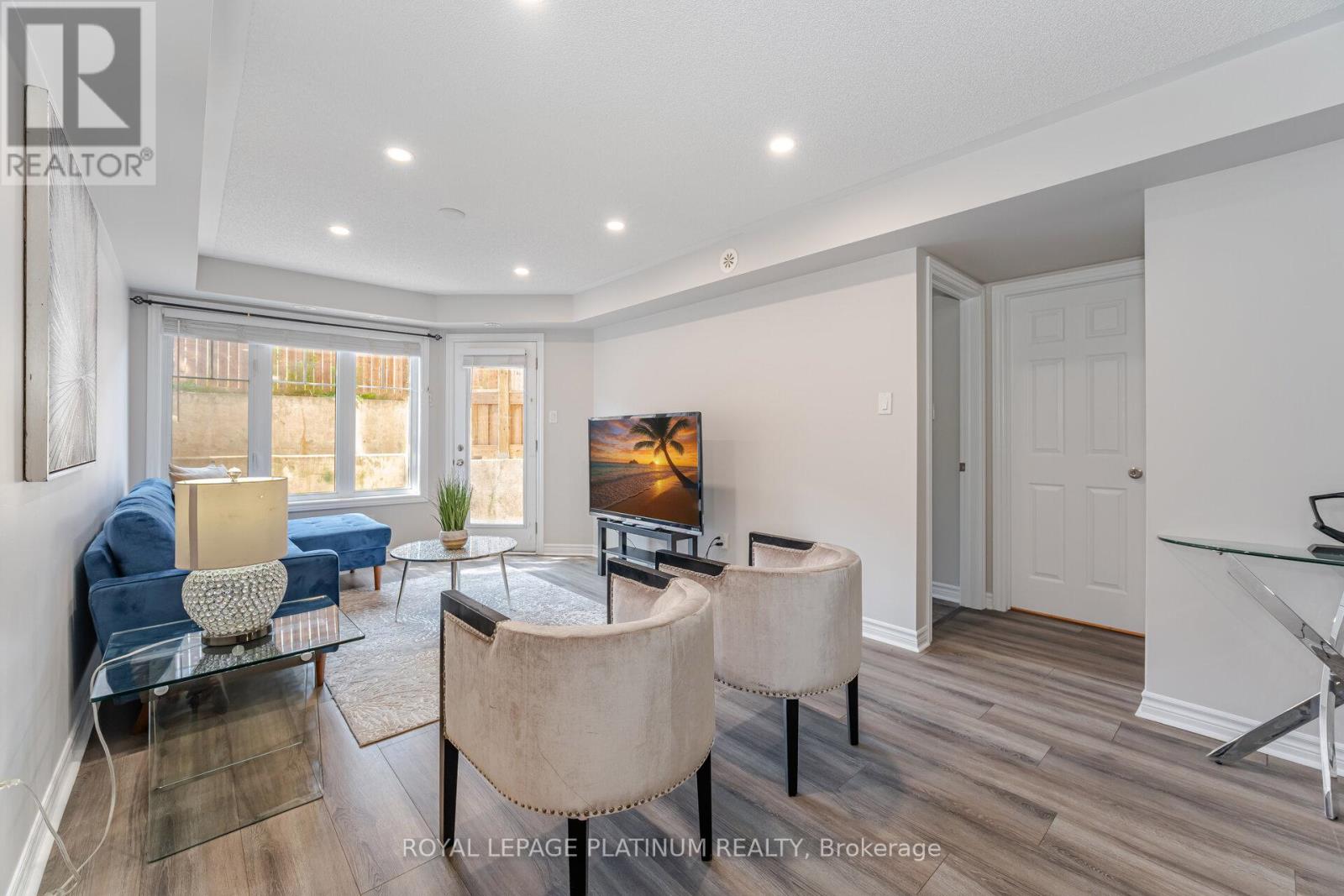 9-01 - 2420 Baronwood Drive, Oakville, Ontario  L6M 0X6 - Photo 15 - W12412005