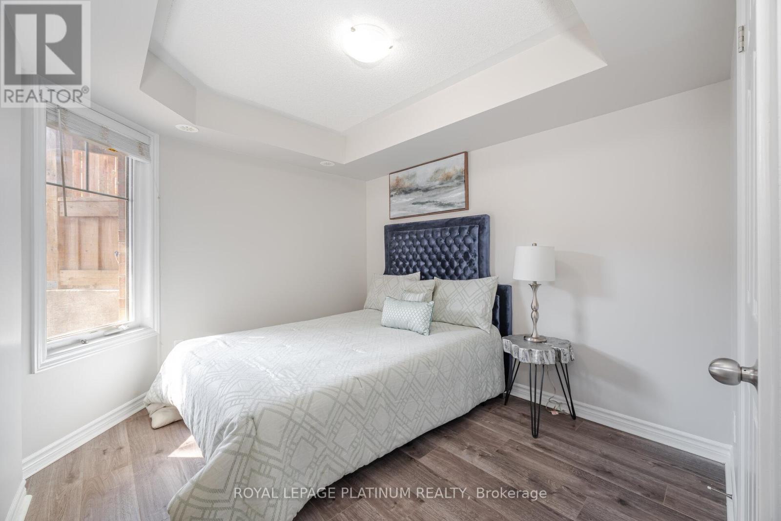 9-01 - 2420 Baronwood Drive, Oakville, Ontario  L6M 0X6 - Photo 21 - W12412005