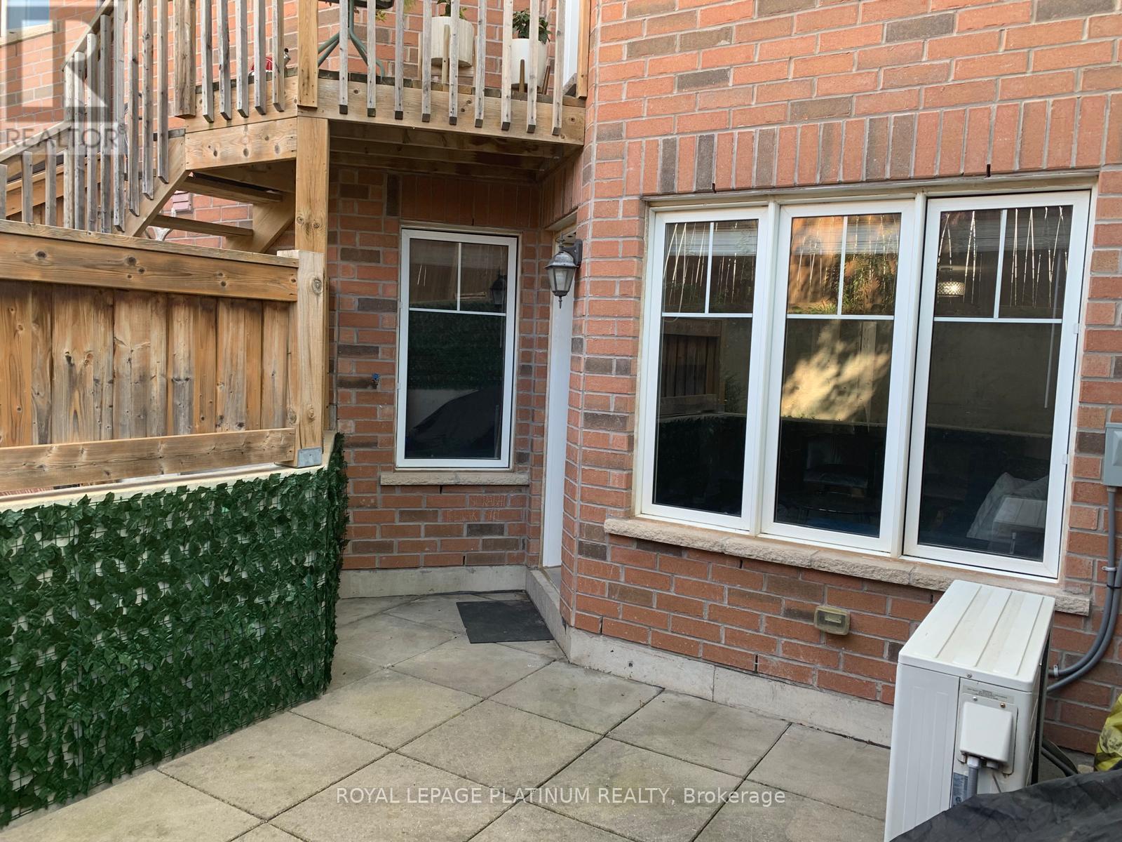 9-01 - 2420 Baronwood Drive, Oakville, Ontario  L6M 0X6 - Photo 26 - W12412005