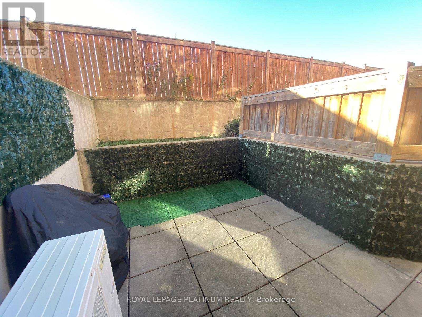 9-01 - 2420 Baronwood Drive, Oakville, Ontario  L6M 0X6 - Photo 27 - W12412005