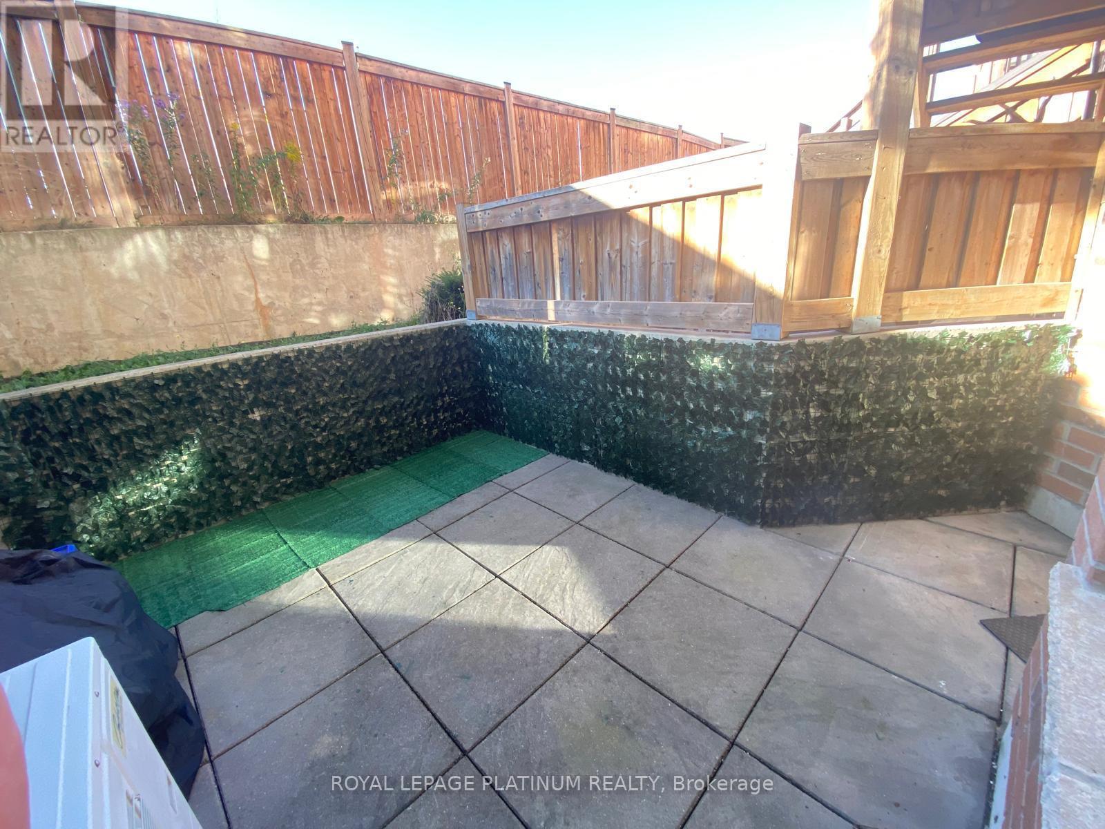 9-01 - 2420 Baronwood Drive, Oakville, Ontario  L6M 0X6 - Photo 28 - W12412005