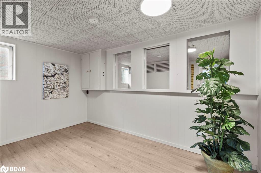 193 Lawrence Avenue, Orillia, Ontario  L3V 5M2 - Photo 35 - 40787723