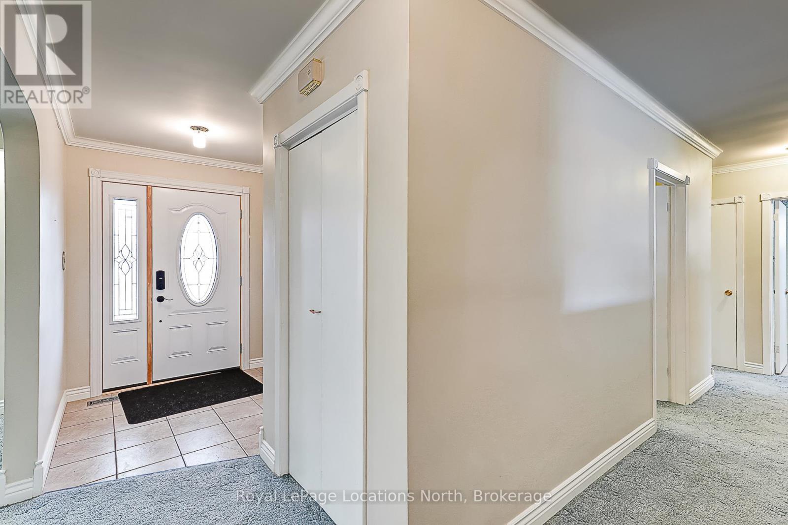 35 Walnut Street, Collingwood, Ontario L9Y 3C3 - Photo 14 - S12575196