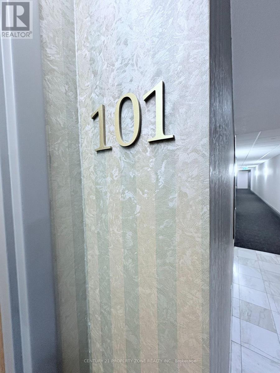 101 - 330 Mill Street S, Brampton, Ontario  L6Y 3V3 - Photo 2 - W12575084