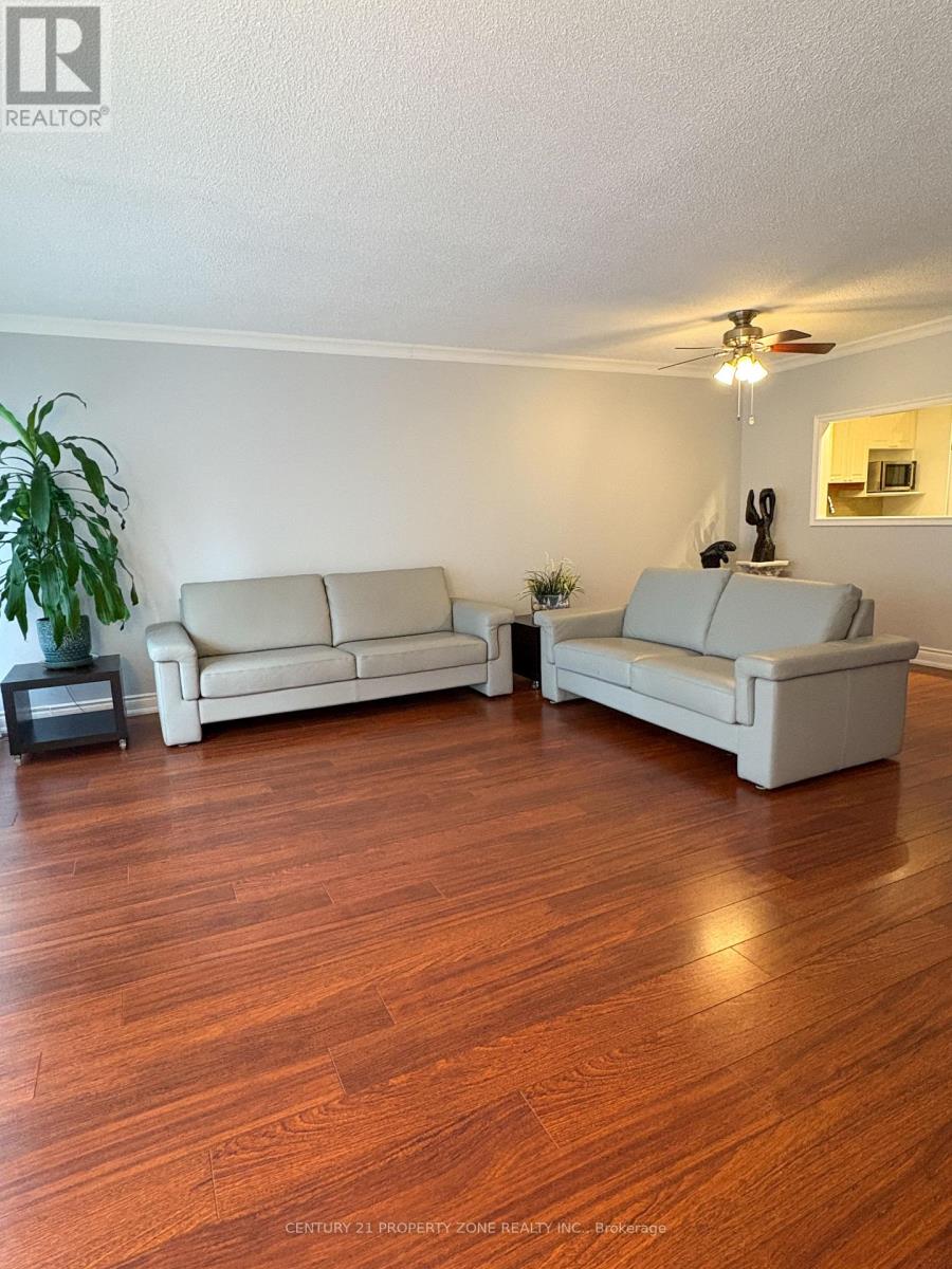 101 - 330 Mill Street S, Brampton, Ontario  L6Y 3V3 - Photo 5 - W12575084