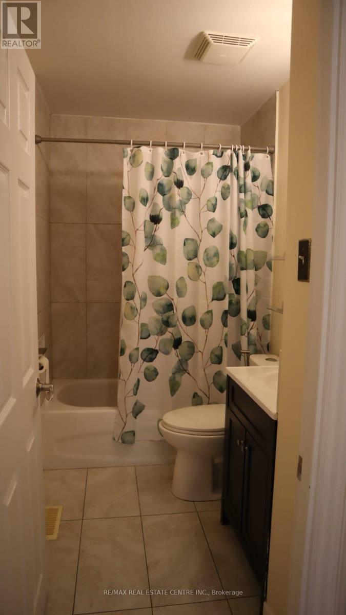 1462 Sixth Line, Oakville, Ontario  L6H 1X7 - Photo 20 - W12575094