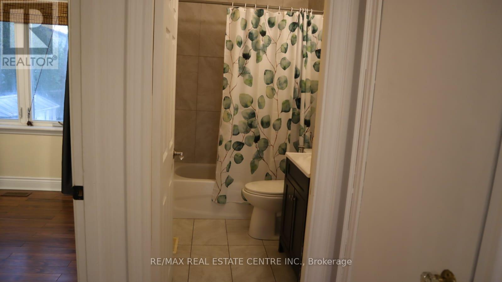 1462 Sixth Line, Oakville, Ontario  L6H 1X7 - Photo 21 - W12575094