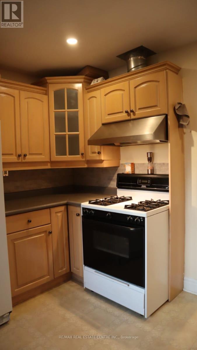 1462 Sixth Line, Oakville, Ontario  L6H 1X7 - Photo 22 - W12575094