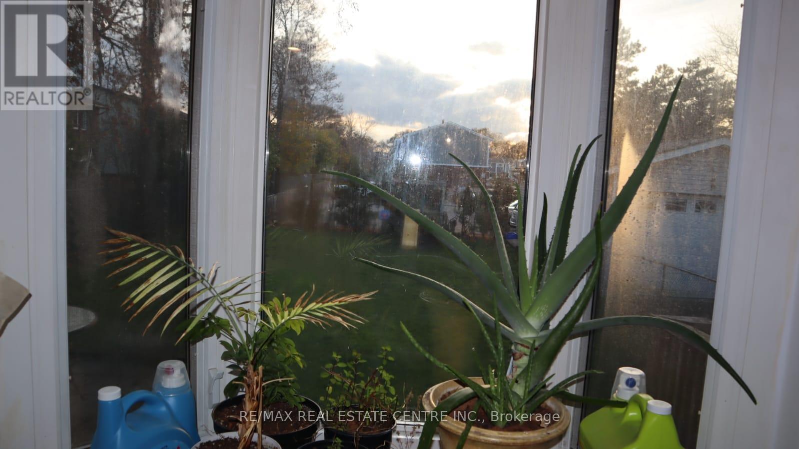 1462 Sixth Line, Oakville, Ontario  L6H 1X7 - Photo 27 - W12575094