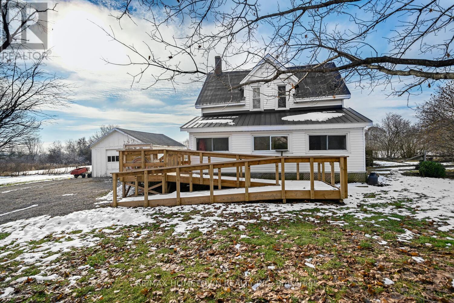 6482 County Road 7 Road, Elizabethtown-Kitley, Ontario  K6V 5T4 - Photo 4 - X12575112