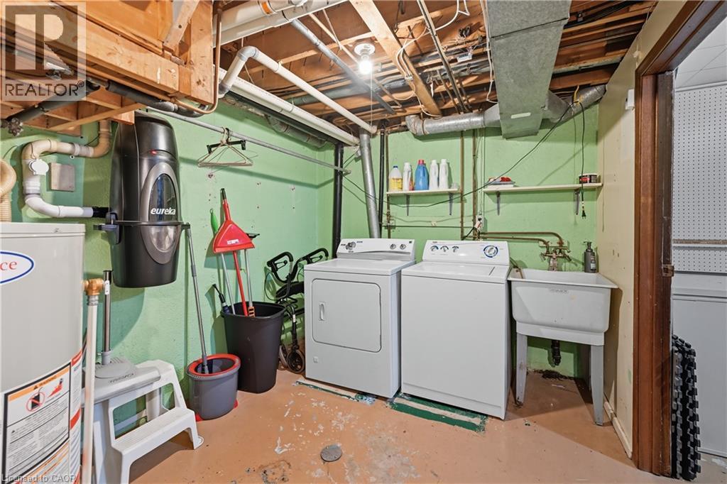 151 Gateshead Crescent Unit# 30, Stoney Creek, Ontario L8G 3W1 - Photo 34 - 40768683