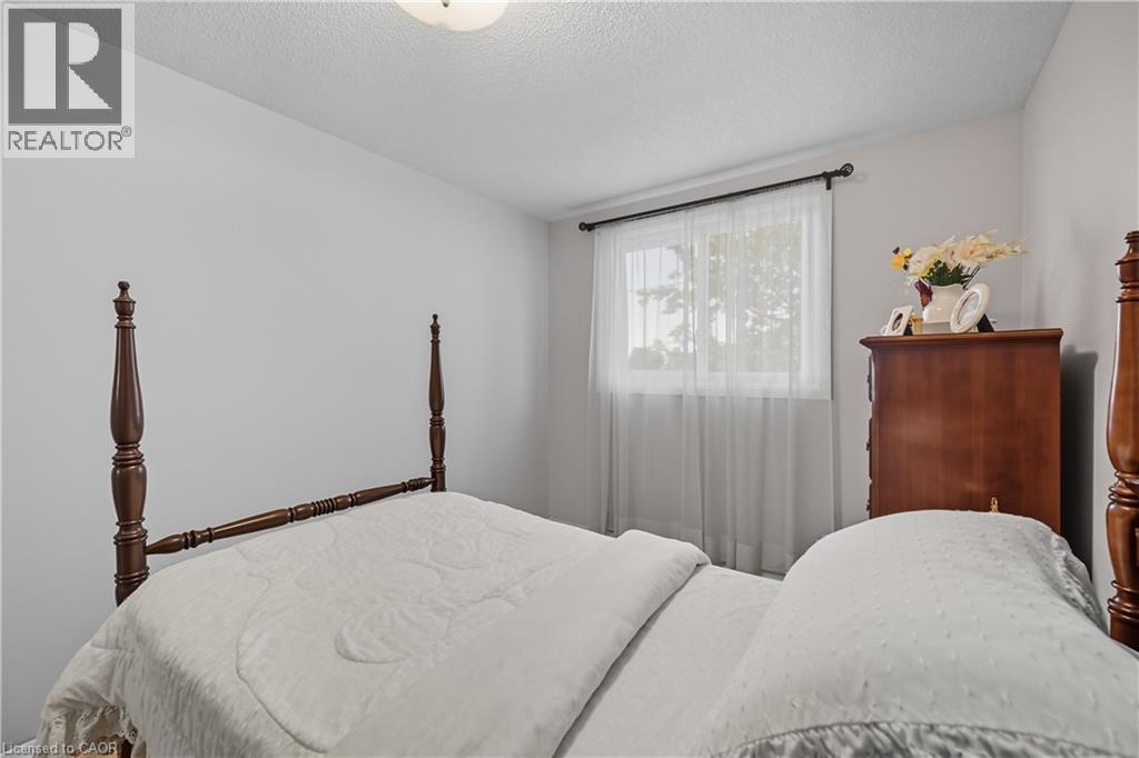 151 Gateshead Crescent Unit# 30, Stoney Creek, Ontario L8G 3W1 - Photo 31 - 40768683