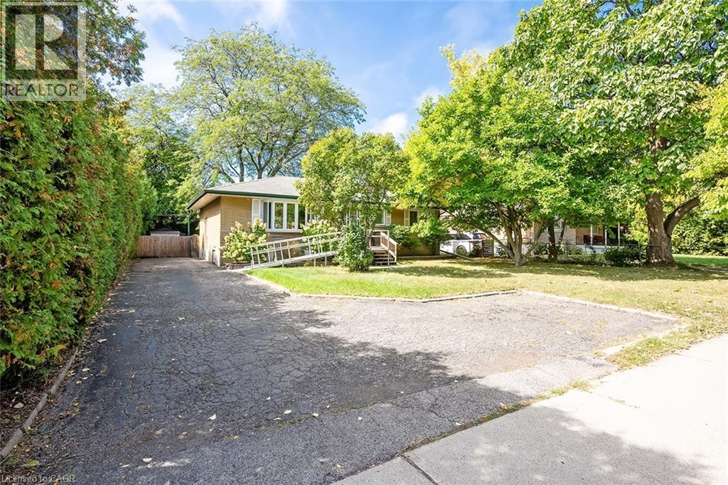 414 THIRD Line, Oakville, Ontario