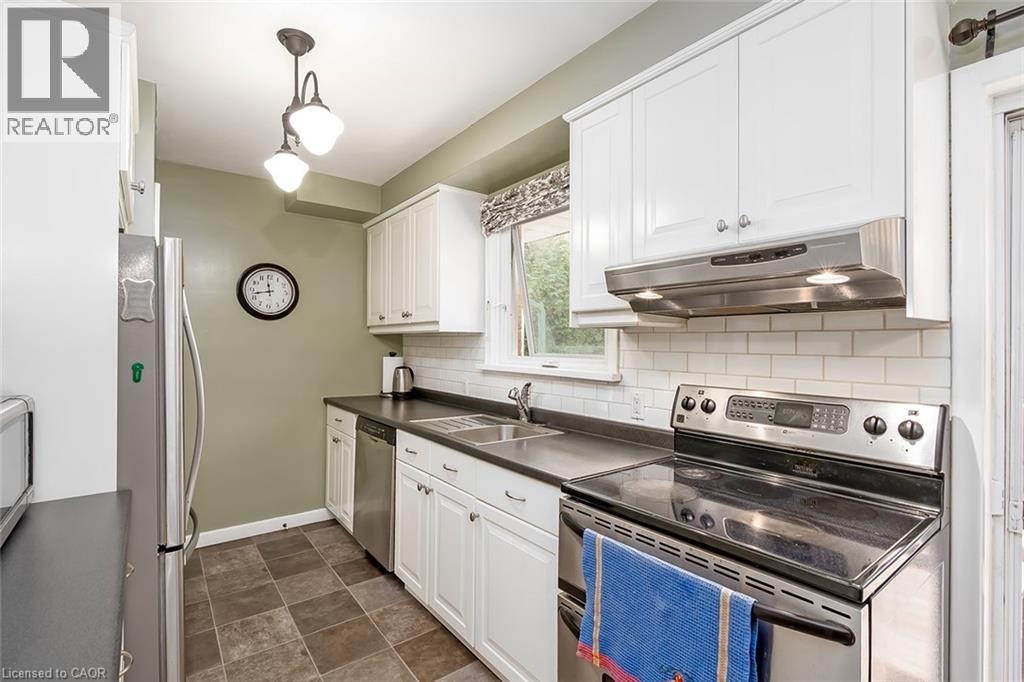 414 Third Line, Oakville, Ontario  L6L 4A5 - Photo 14 - 40770440