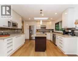 2988 FLEET STREET, Coquitlam, British Columbia