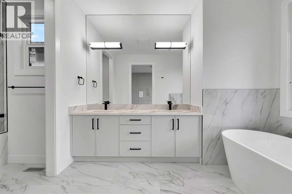 2526 7 Avenue Nw, Calgary, Alberta  T2N 1A4 - Photo 28 - A2269153