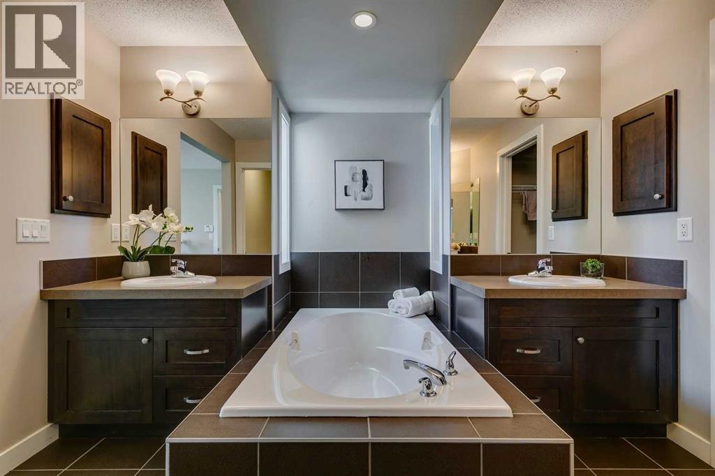 9 Cranarch Way Se, Calgary, Alberta  T3M 0S7 - Photo 29 - A2261364