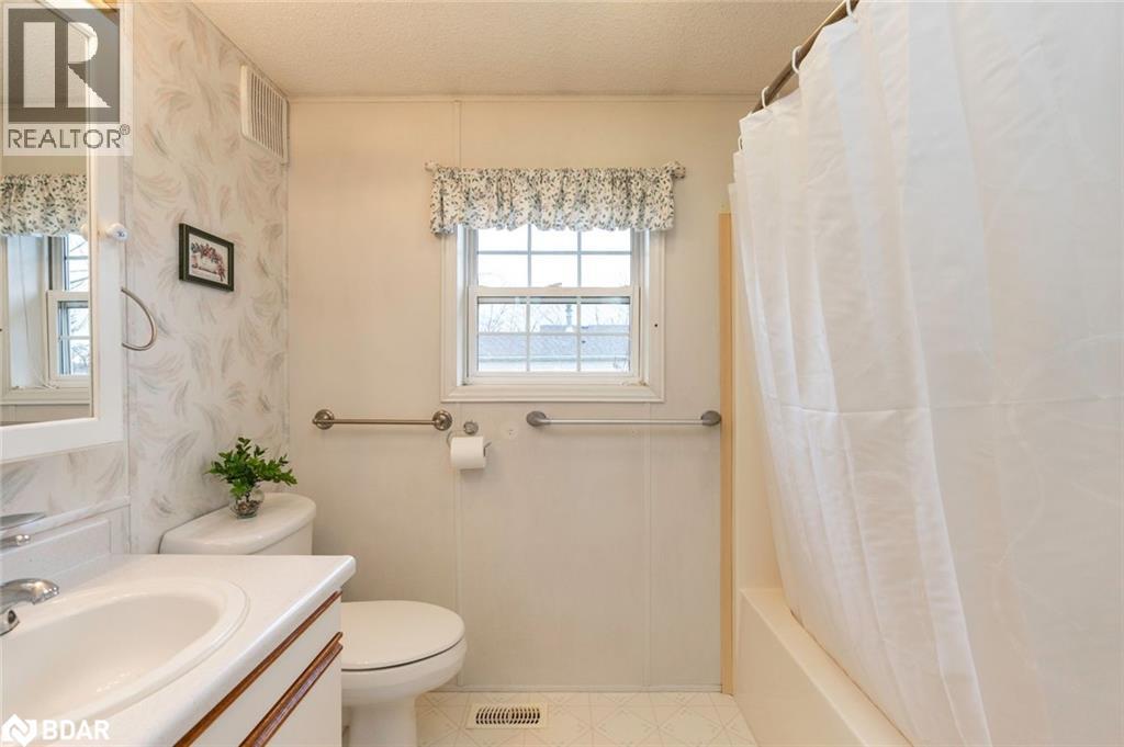 30 Jane Street, Oro-Medonte, Ontario L3V 0P9 - Photo 11 - 40789315