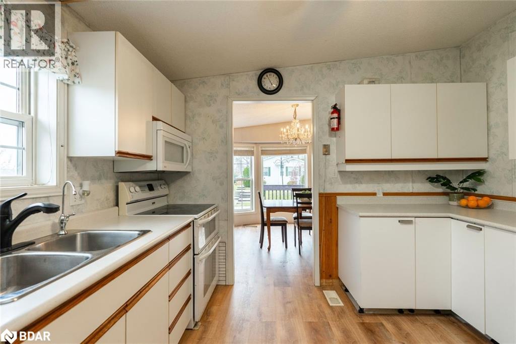 30 Jane Street, Oro-Medonte, Ontario L3V 0P9 - Photo 6 - 40789315