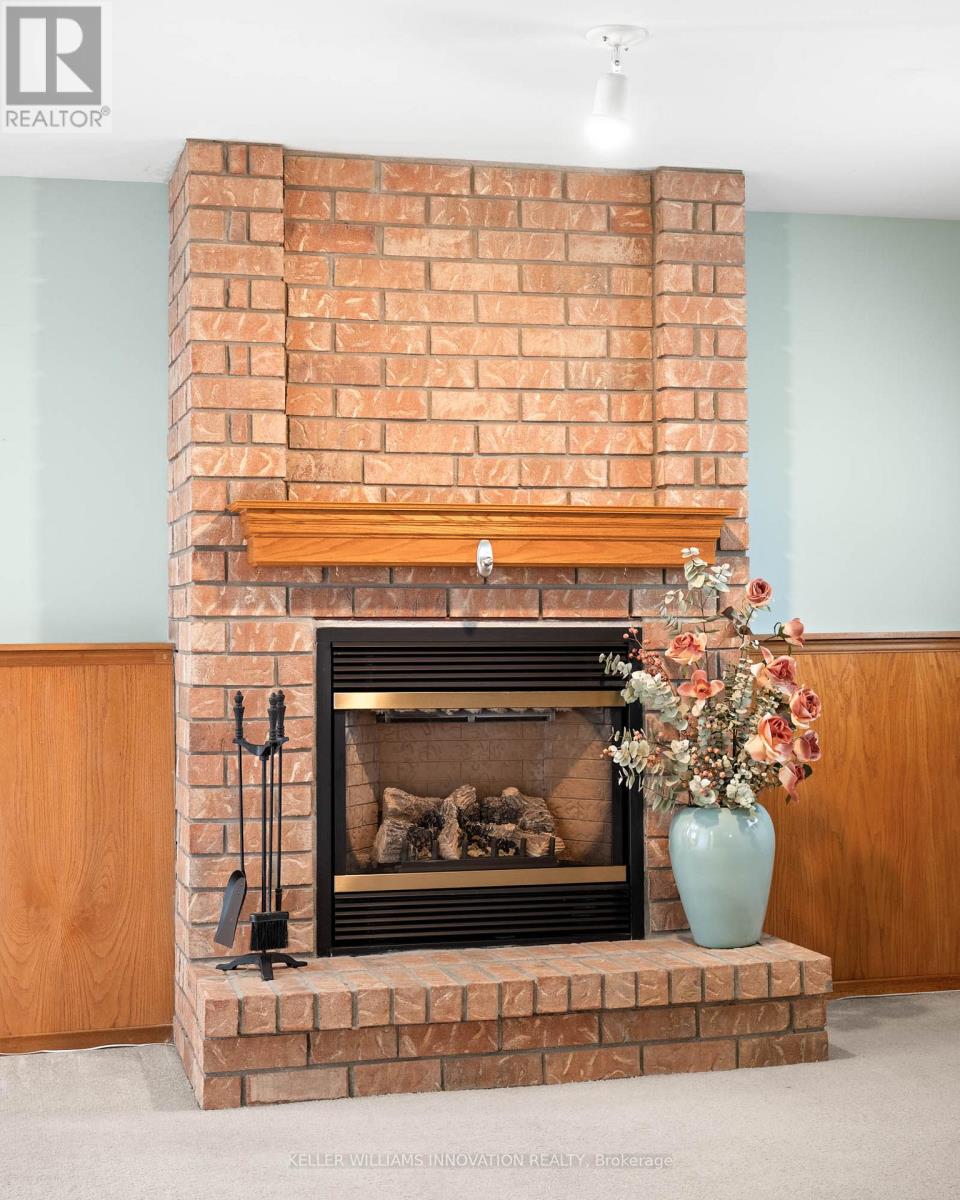 327 Conservation Drive, Waterloo, Ontario N2V 1V3 - Photo 23 - X12575050