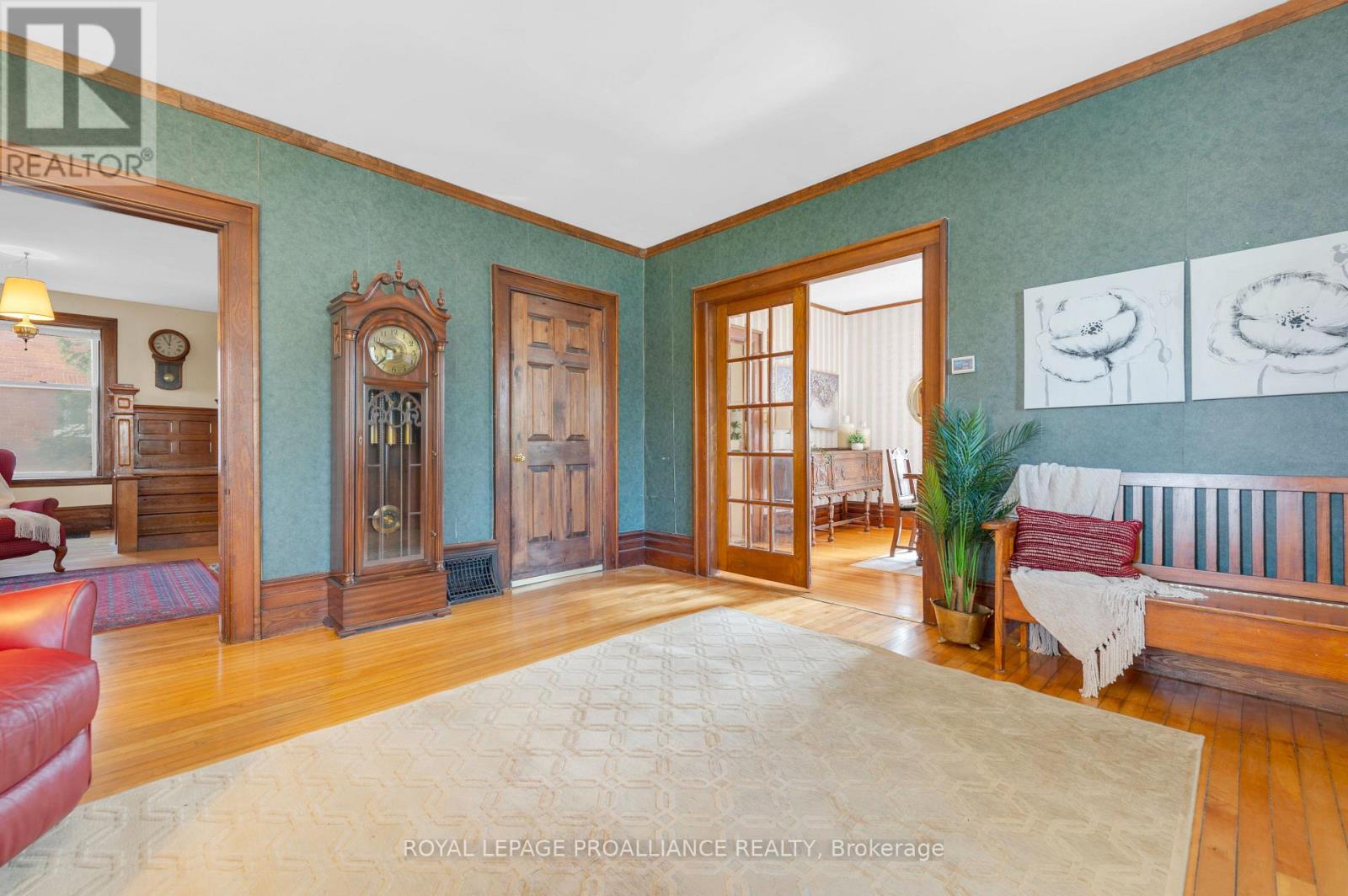 262 Metcalf Street, Tweed, Ontario K0K 3J0 - Photo 7 - X12392235