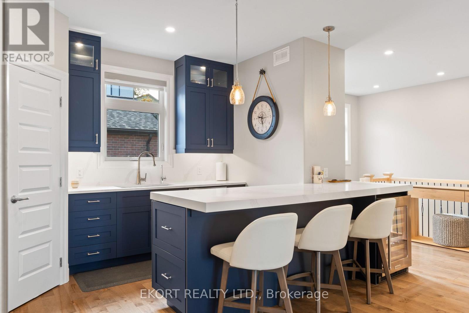 45 Bentley Crescent, Prince Edward County, Ontario  K0K 2T0 - Photo 13 - X12423565