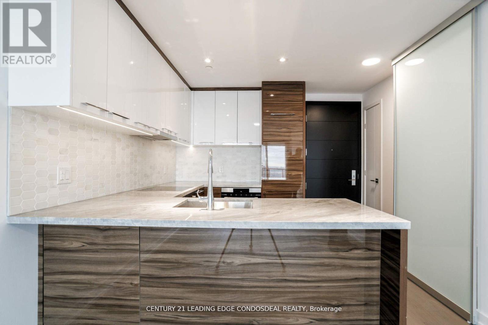 4111 - 488 University Avenue, Toronto, Ontario  M5G 0C1 - Photo 8 - C12575136