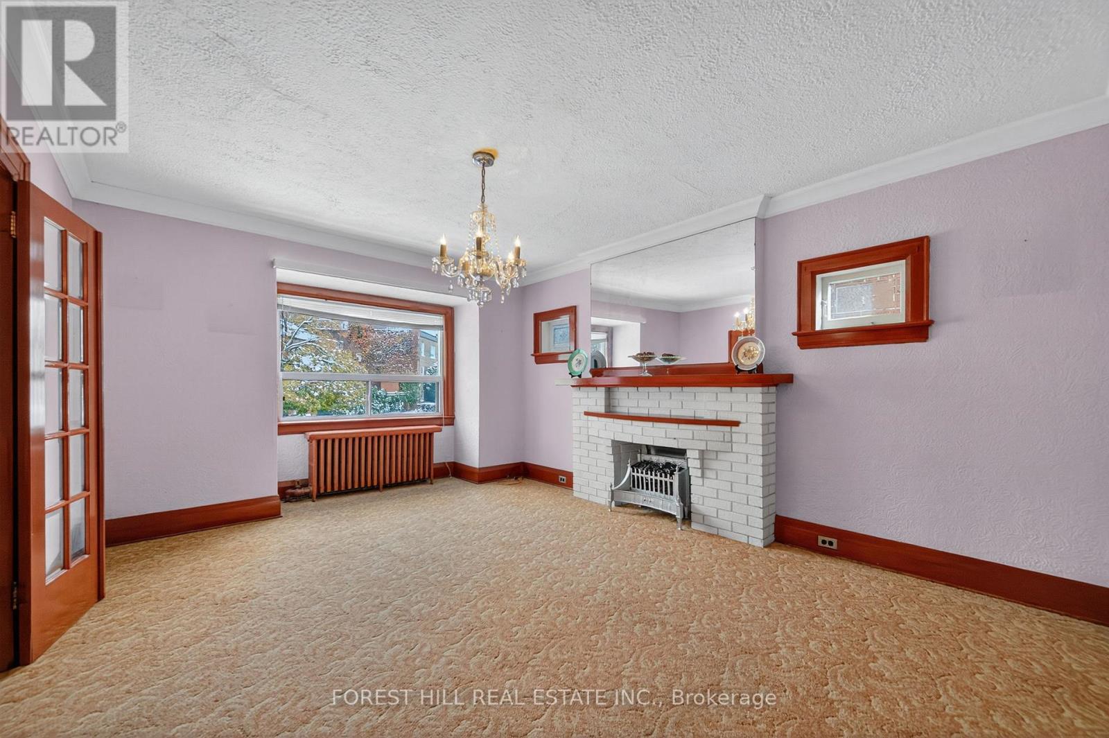 11 Heydon Park Road, Toronto, Ontario  M6J 2C7 - Photo 3 - C12575156