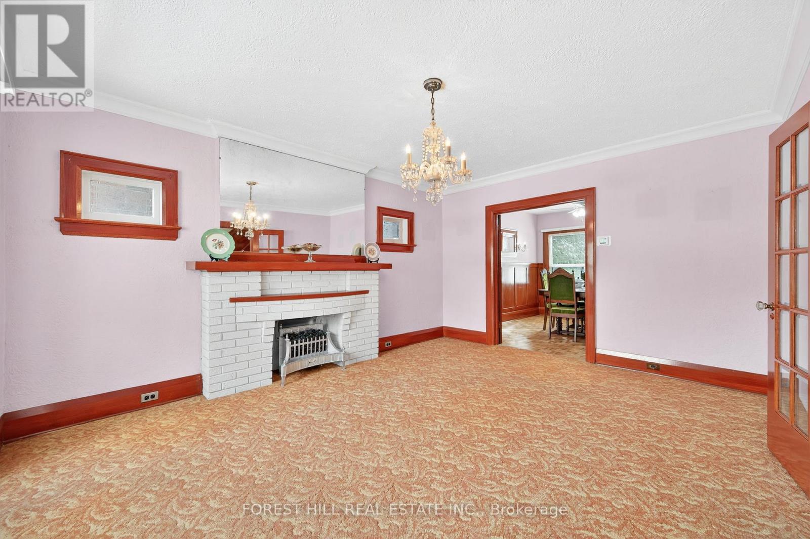 11 Heydon Park Road, Toronto, Ontario  M6J 2C7 - Photo 5 - C12575156