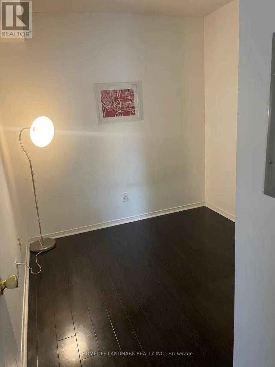 901 - 750 Bay Street, Toronto, Ontario  M5G 1N6 - Photo 8 - C12575158