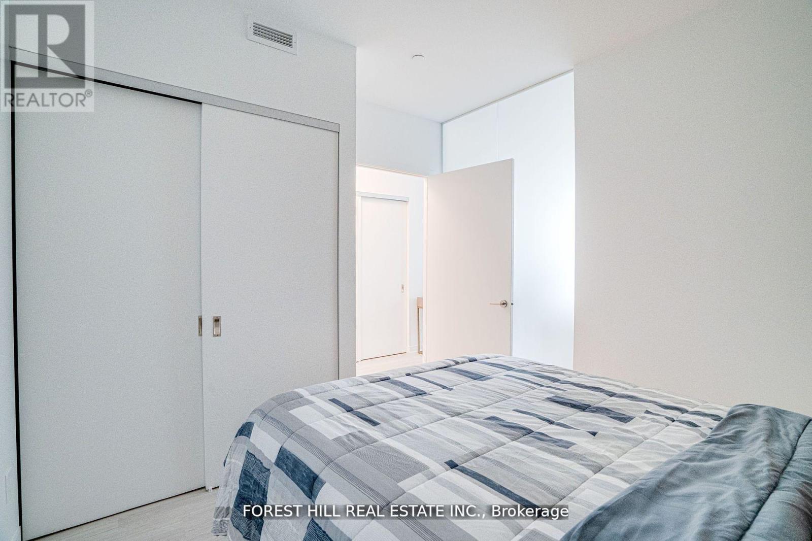 209 - 185 Alberta Avenue, Toronto, Ontario  M6C 0A5 - Photo 5 - C12575188