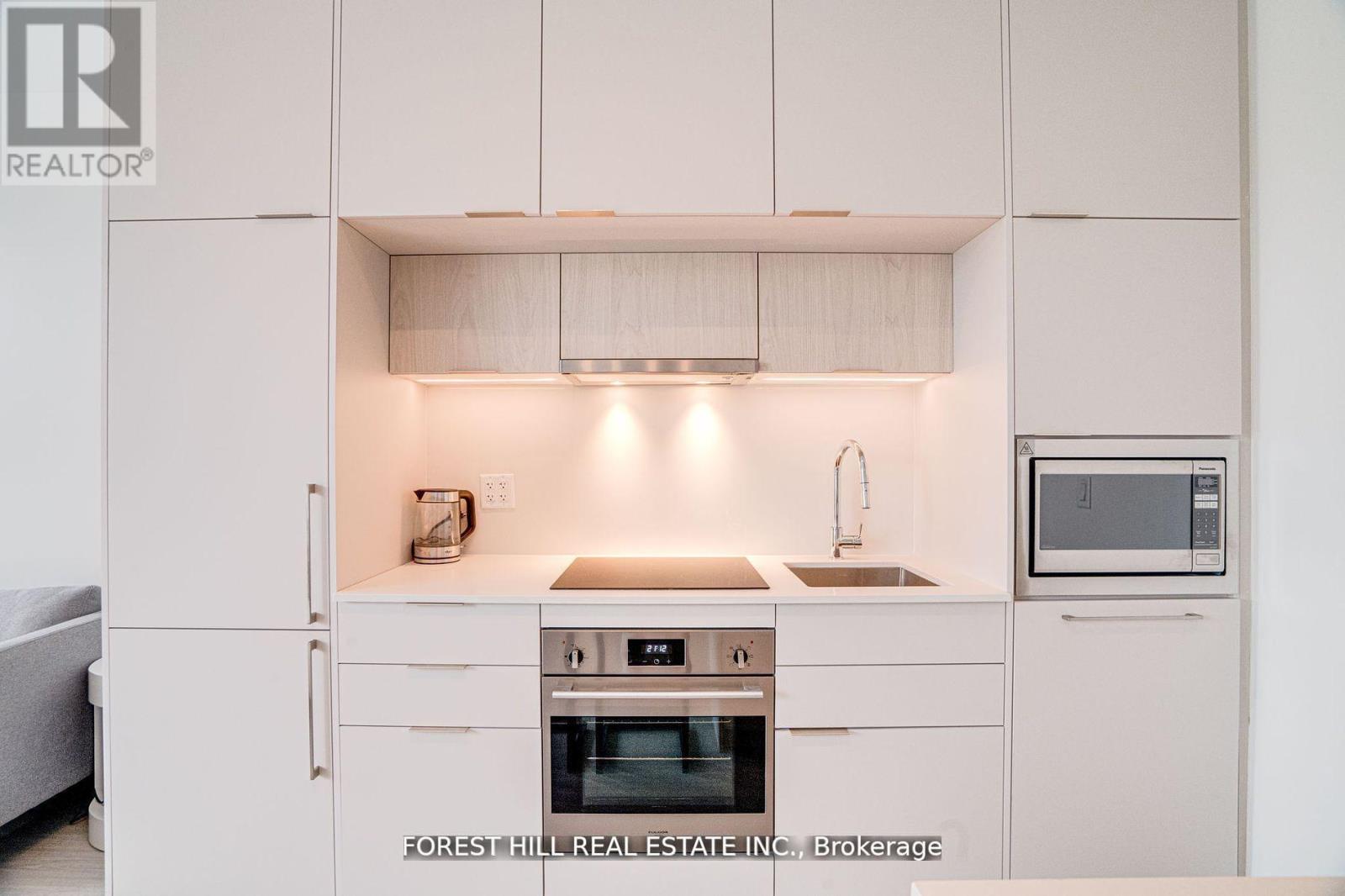 209 - 185 Alberta Avenue, Toronto, Ontario  M6C 0A5 - Photo 7 - C12575188