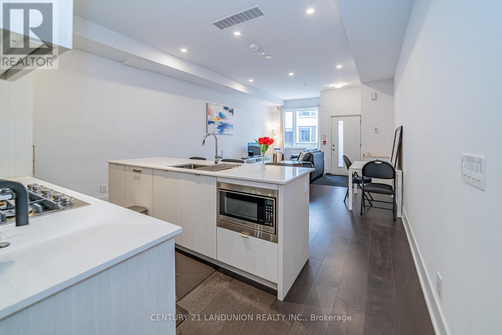 14 - 270 Davenport Road, Toronto, Ontario  M5R 1J8 - Photo 4 - C12575216