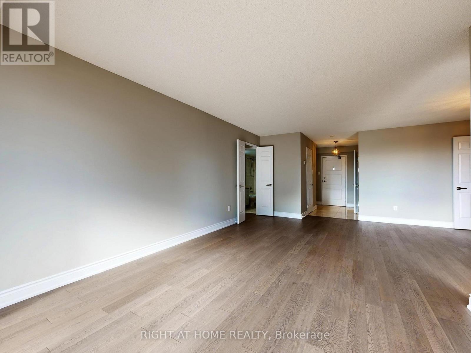 606 - 33 Elmhurst Avenue, Toronto, Ontario  M2N 6G8 - Photo 11 - C12575256