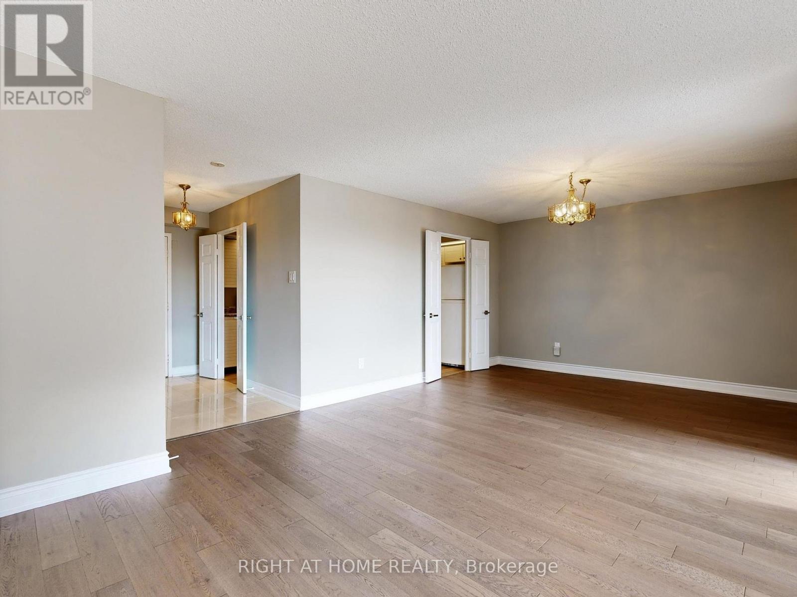 606 - 33 Elmhurst Avenue, Toronto, Ontario  M2N 6G8 - Photo 12 - C12575256