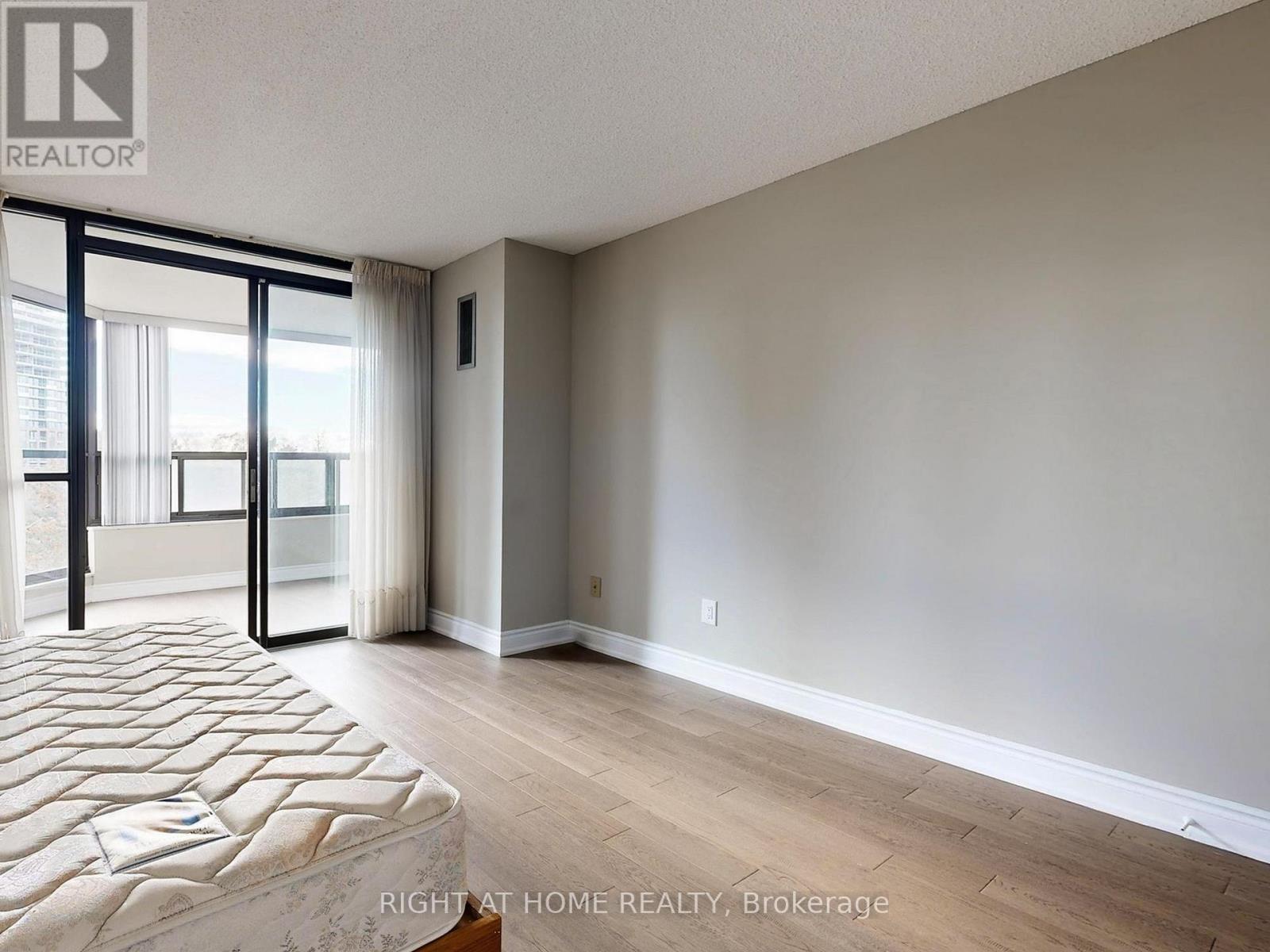 606 - 33 Elmhurst Avenue, Toronto, Ontario  M2N 6G8 - Photo 29 - C12575256