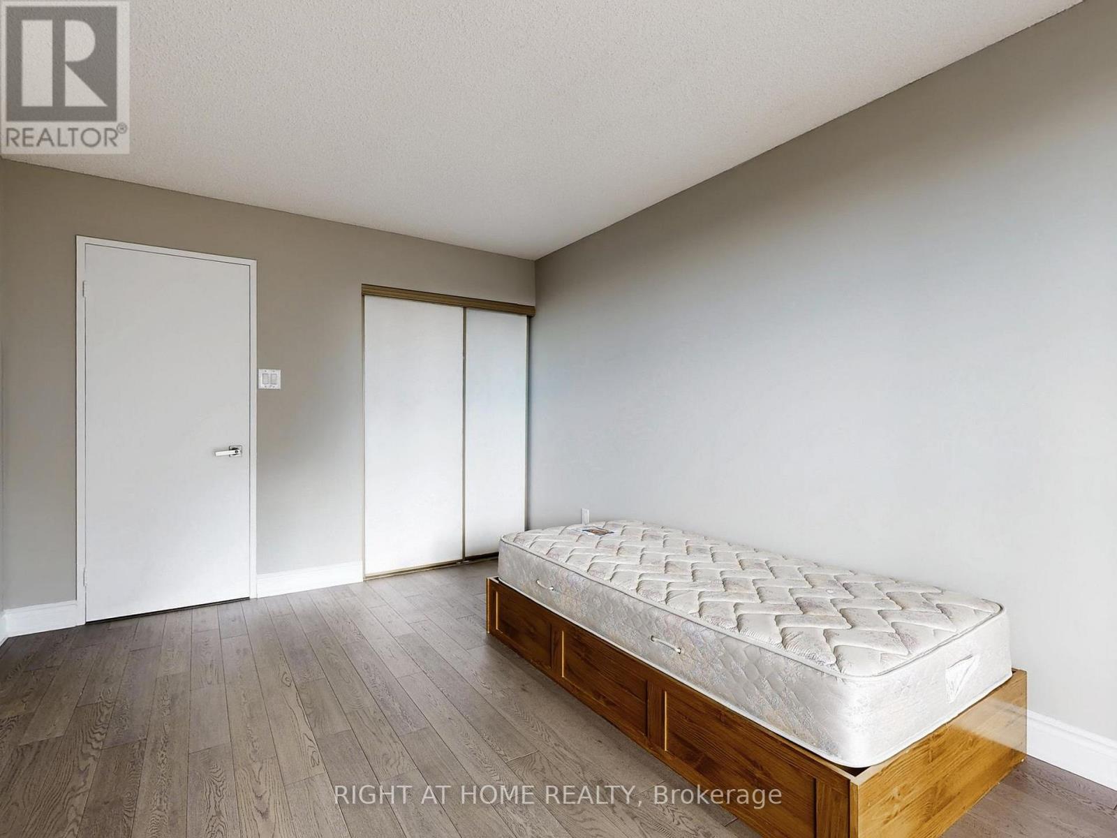 606 - 33 Elmhurst Avenue, Toronto, Ontario  M2N 6G8 - Photo 30 - C12575256