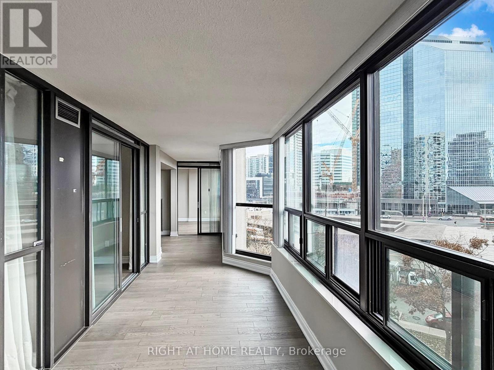 606 - 33 Elmhurst Avenue, Toronto, Ontario  M2N 6G8 - Photo 34 - C12575256