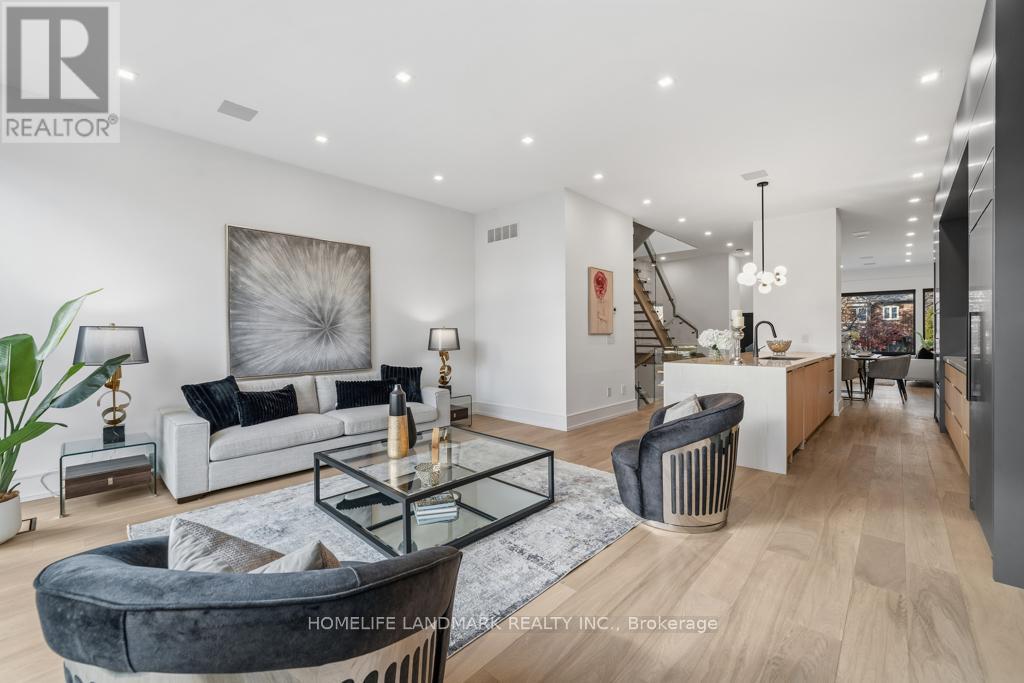 253 Cranbrooke Avenue, Toronto, Ontario  M5M 1M8 - Photo 15 - C12575302