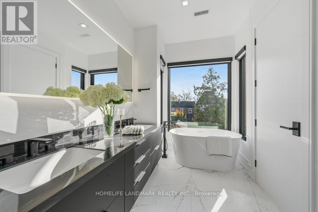 253 Cranbrooke Avenue, Toronto, Ontario  M5M 1M8 - Photo 23 - C12575302