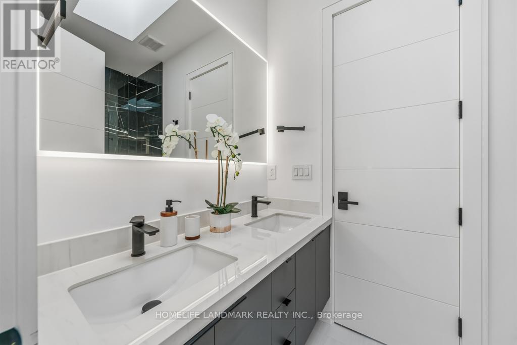 253 Cranbrooke Avenue, Toronto, Ontario  M5M 1M8 - Photo 27 - C12575302