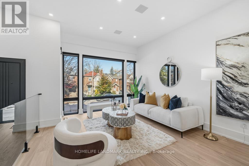 253 Cranbrooke Avenue, Toronto, Ontario  M5M 1M8 - Photo 3 - C12575302