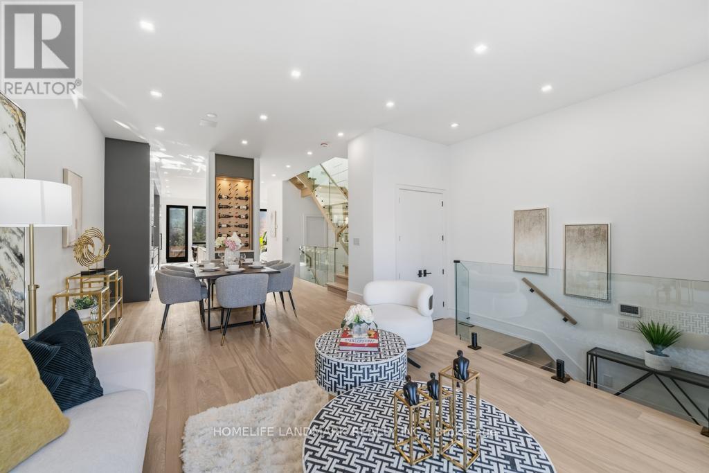 253 Cranbrooke Avenue, Toronto, Ontario  M5M 1M8 - Photo 5 - C12575302