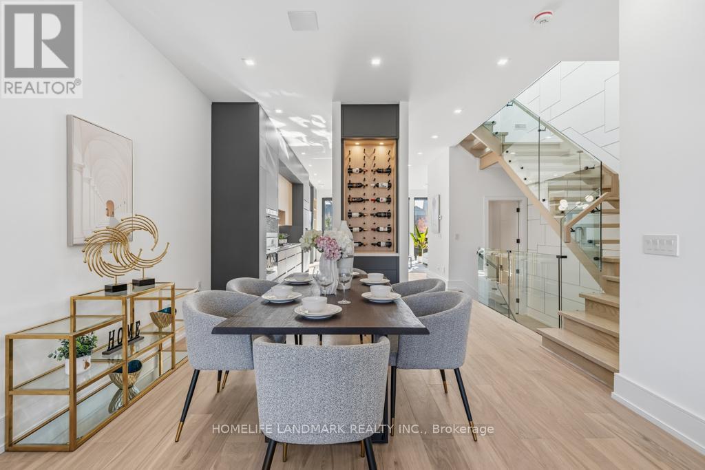 253 Cranbrooke Avenue, Toronto, Ontario  M5M 1M8 - Photo 7 - C12575302